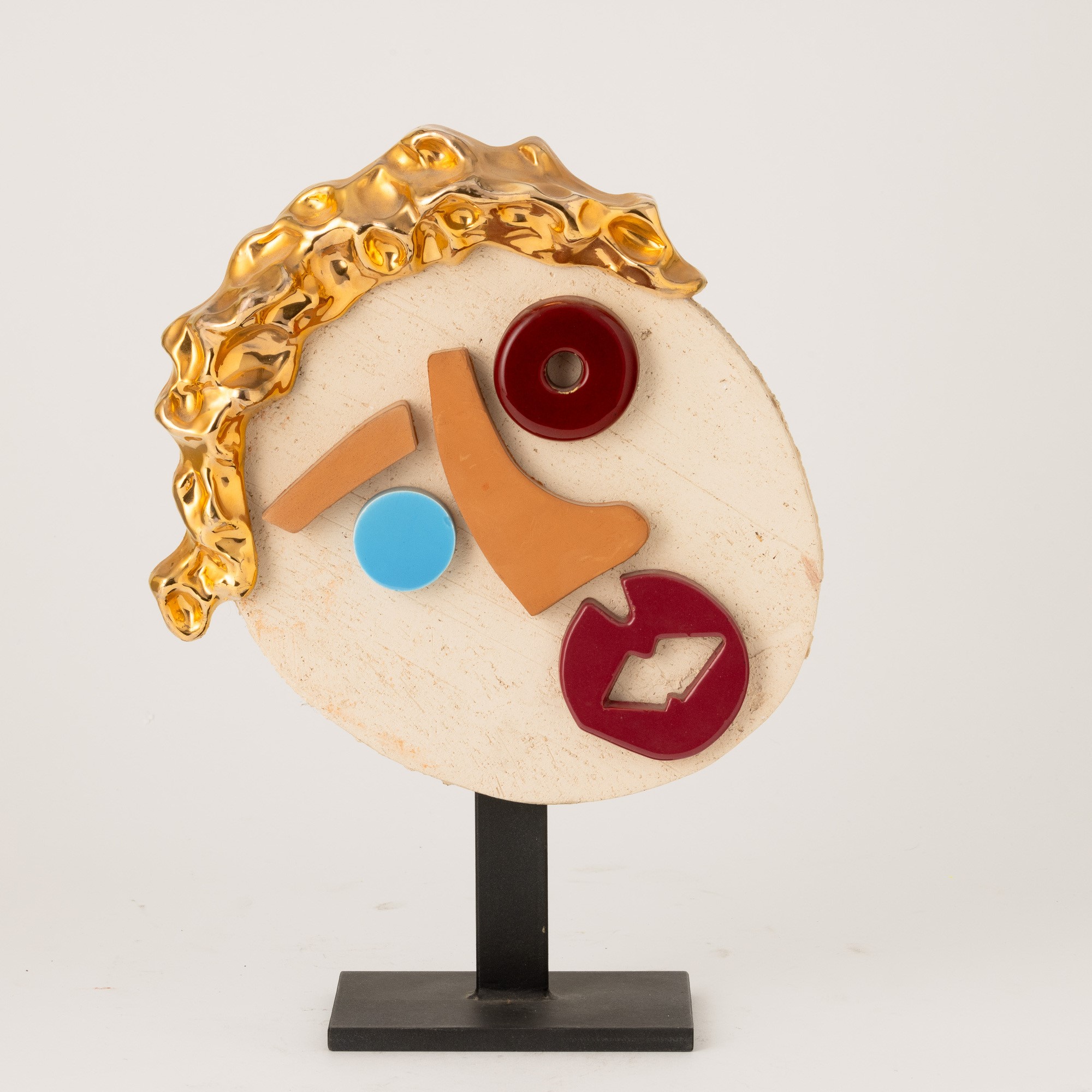 Enrico Baj - La favorita del Presidente, scultura in ceramica policroma
