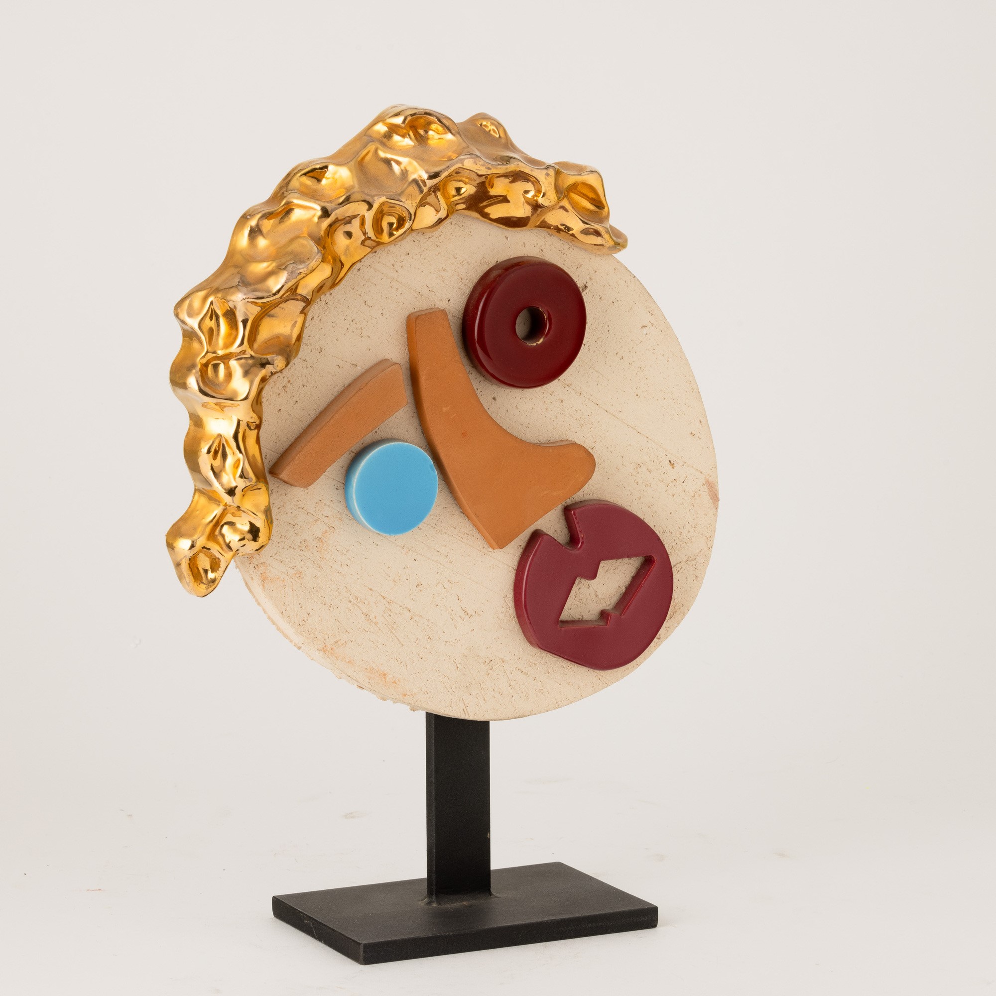 Enrico Baj - La favorita del Presidente, scultura in ceramica policroma
