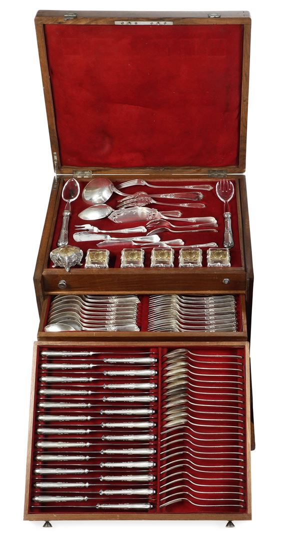 Servizio di posate. Argenteria italiana della prima metà el XX secolo