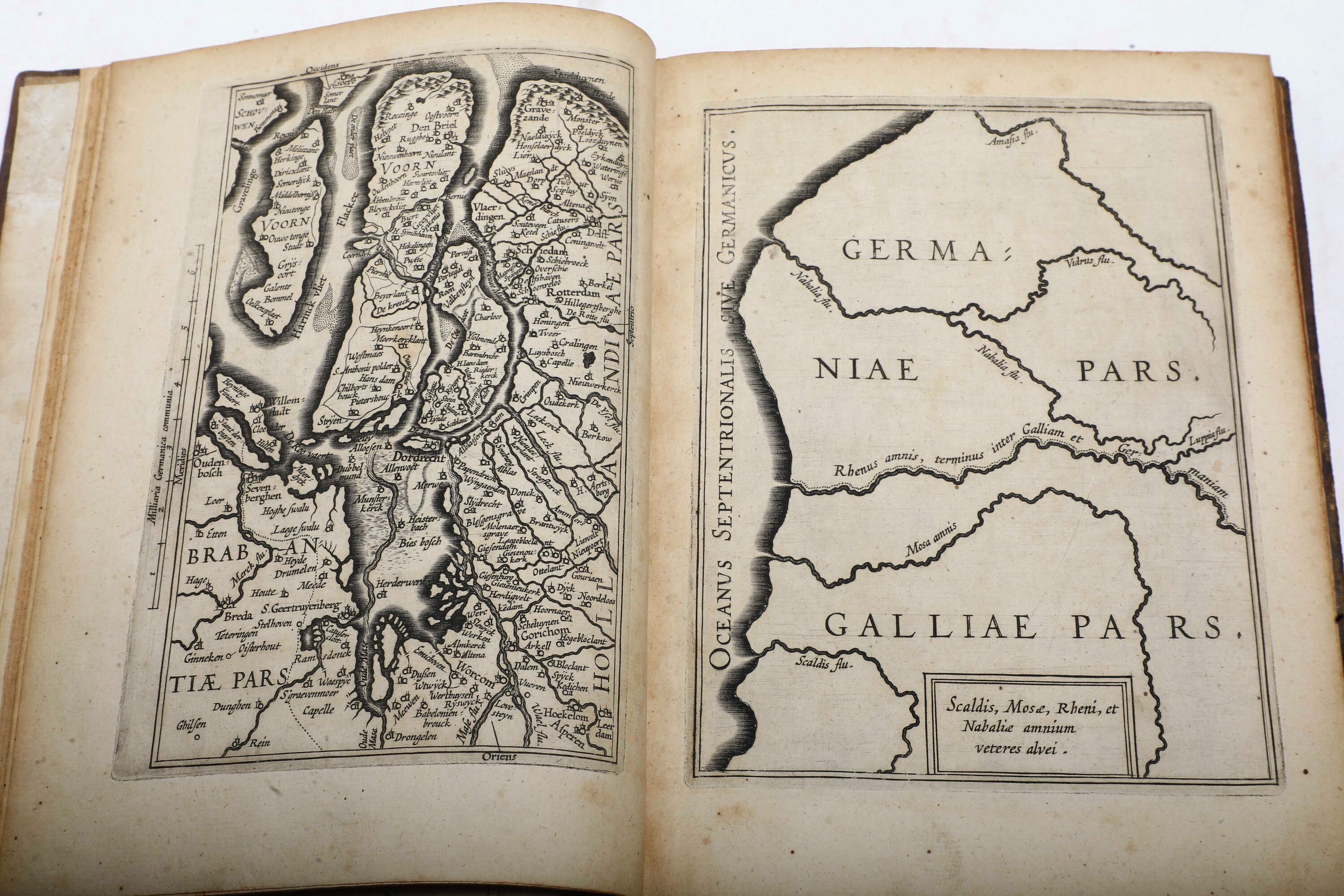 Cluverius Philippus (1580-1622) Commentarius De Tribus Rheni Alveis Et Ostiis,,lugduni Batavorum,...