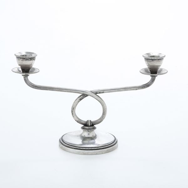 Candelabro. Argenteria italiana del XX secolo, bollo dell'argentiere consunto