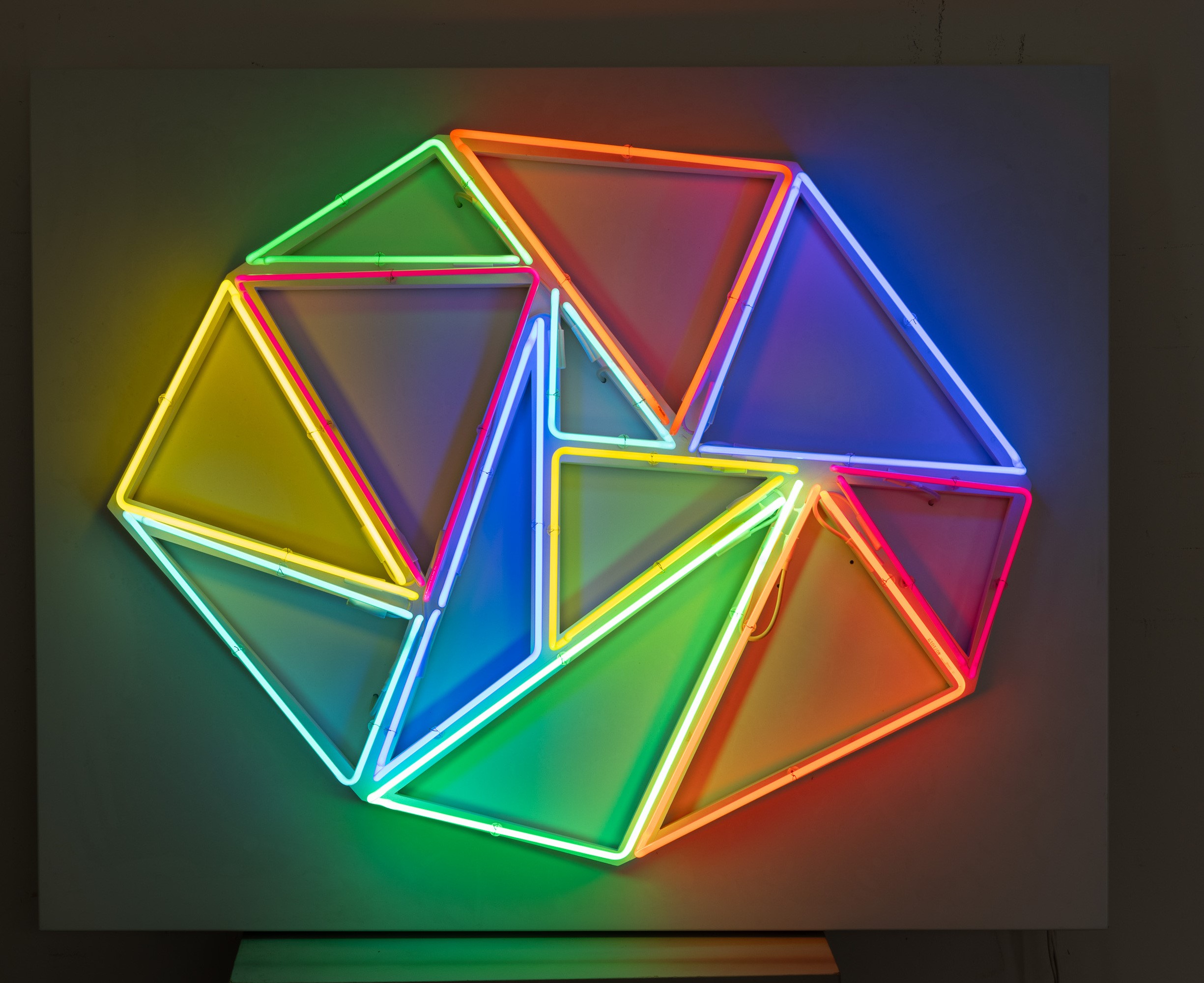 David Batchelor - Installazione al neon