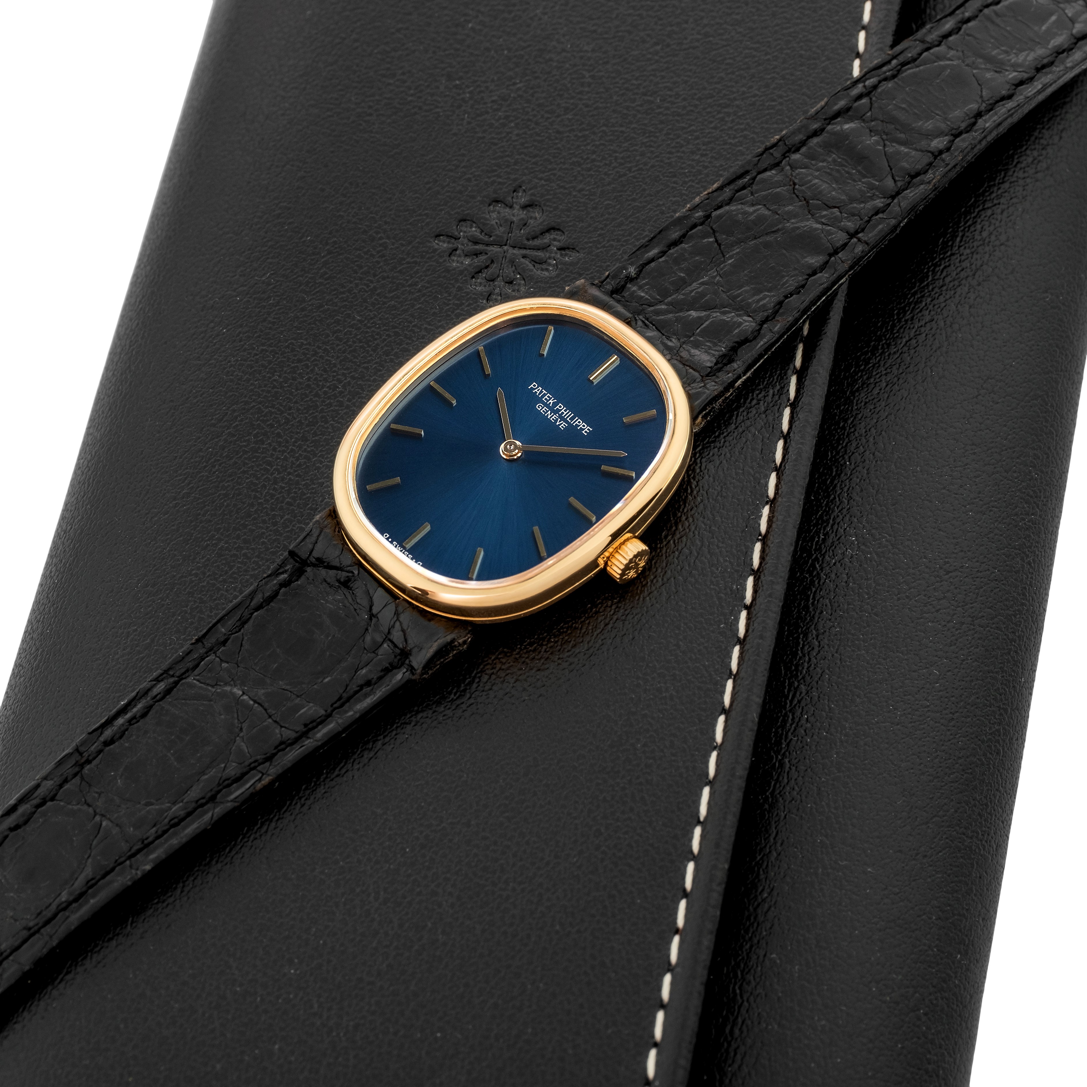 Patek Philippe - Ellipse Lady Ref 4226j in Oro Giallo 18k, Quadrante Blu Soleil, Carica Manuale, ...