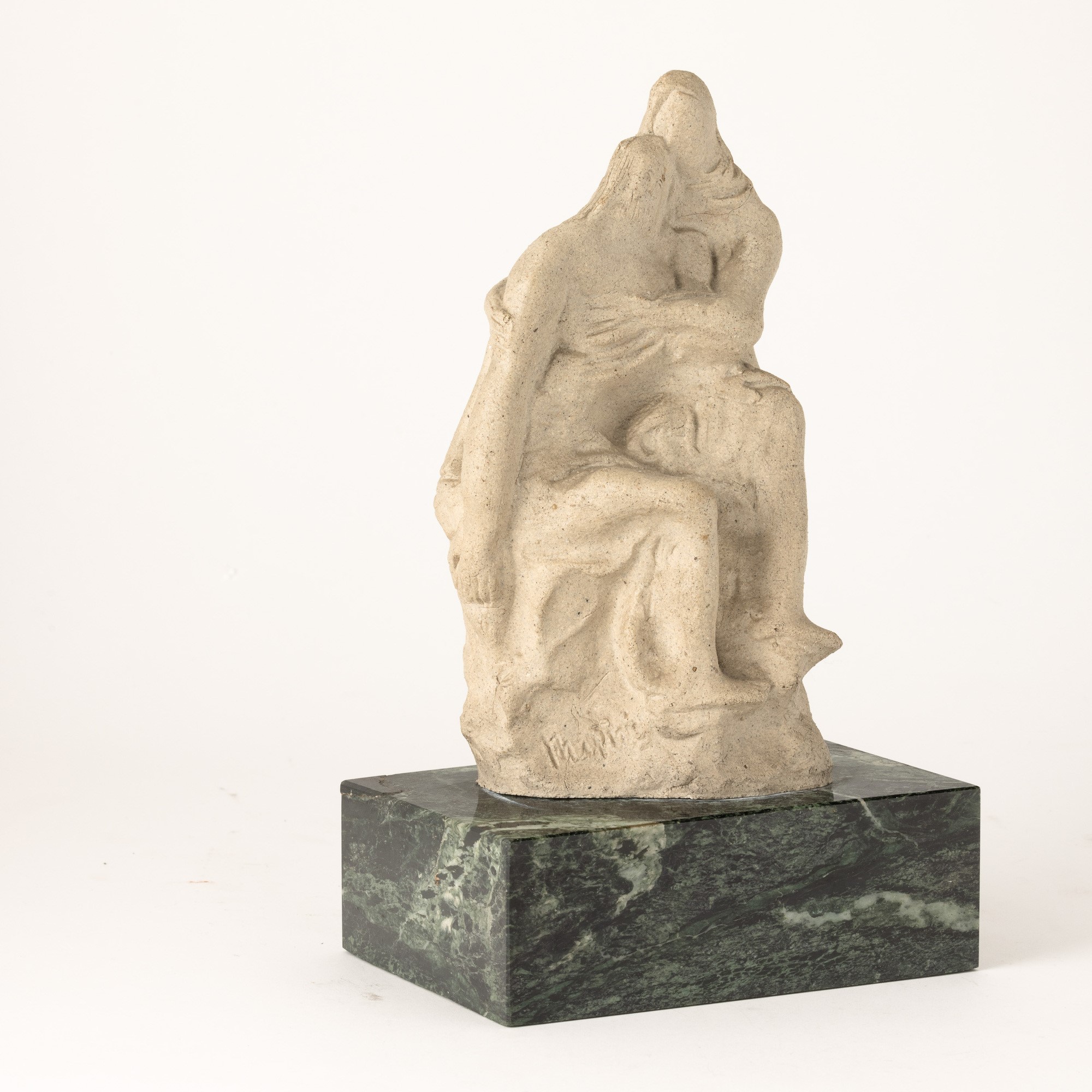Arturo Martini - Pietà, scultura in litoceramica