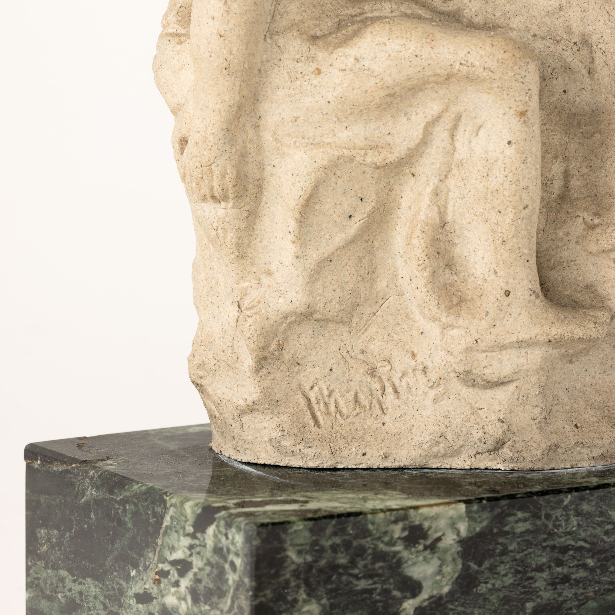 Arturo Martini - Pietà, scultura in litoceramica