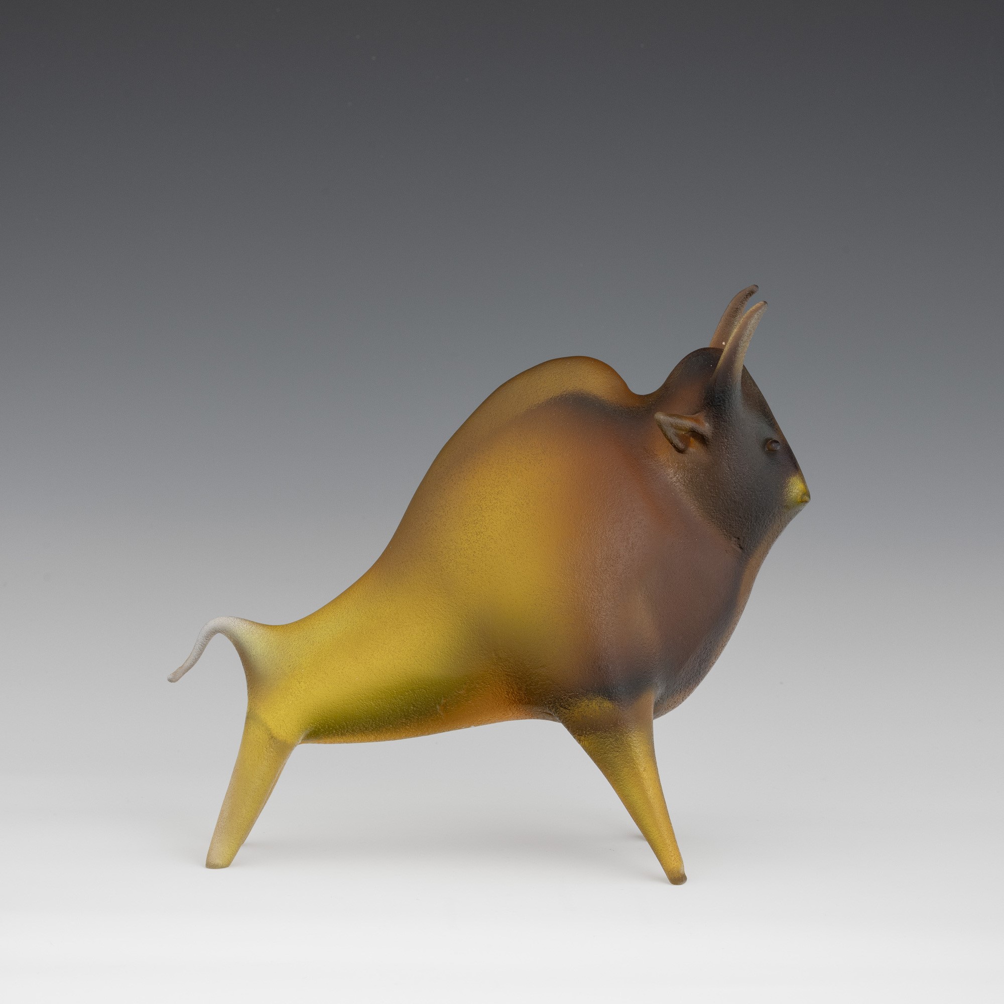 Cenedese, Bisonte in vetro modellato a caldo (Murano, 1960 ca.)