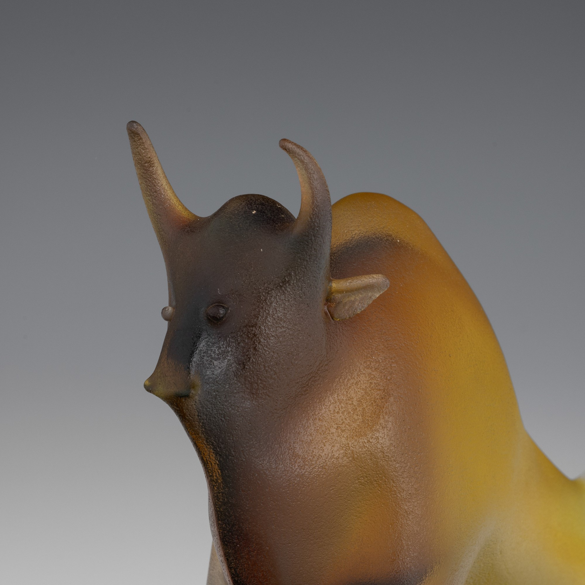Cenedese, Bisonte in vetro modellato a caldo (Murano, 1960 ca.)