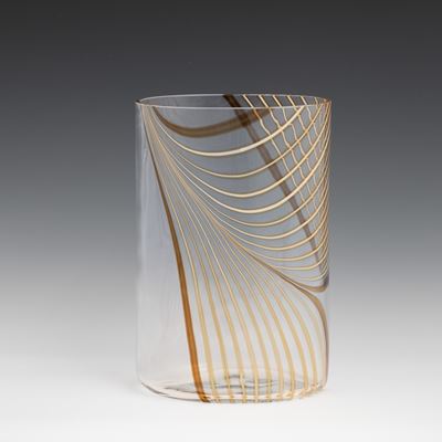 Seguso, Vaso in vetro di Murano a sezione ovale (decoro policromo di canne sommerse), 1980 ca