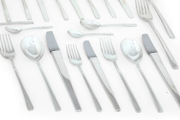 Servizio di posate per 12 coperti. Designer Carlo Scarpa per Cleto Munari, argentiere Rossi & Arcandi,  [..]