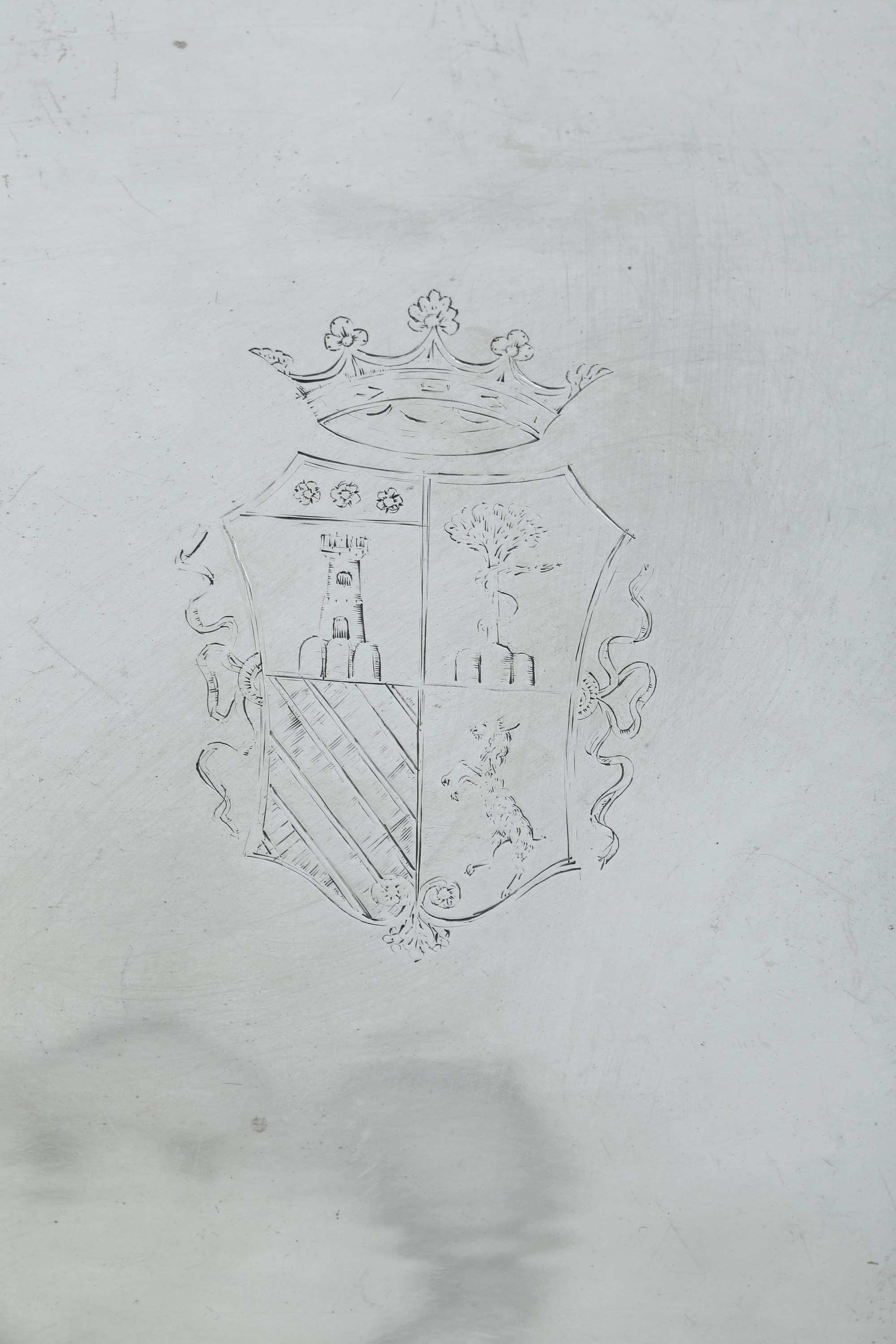 Vassoio Biansato. Roma 1777-1779. Maestro Argentiere Carlo Bartolotti (patentato il 29 Dicembre d...