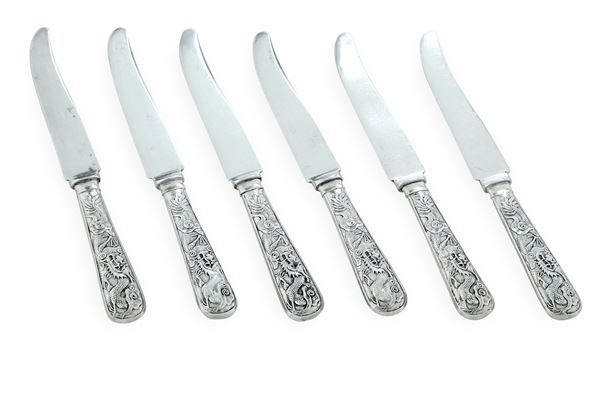 Sei coltelli da dessert con lame in argento. Cina XX secolo