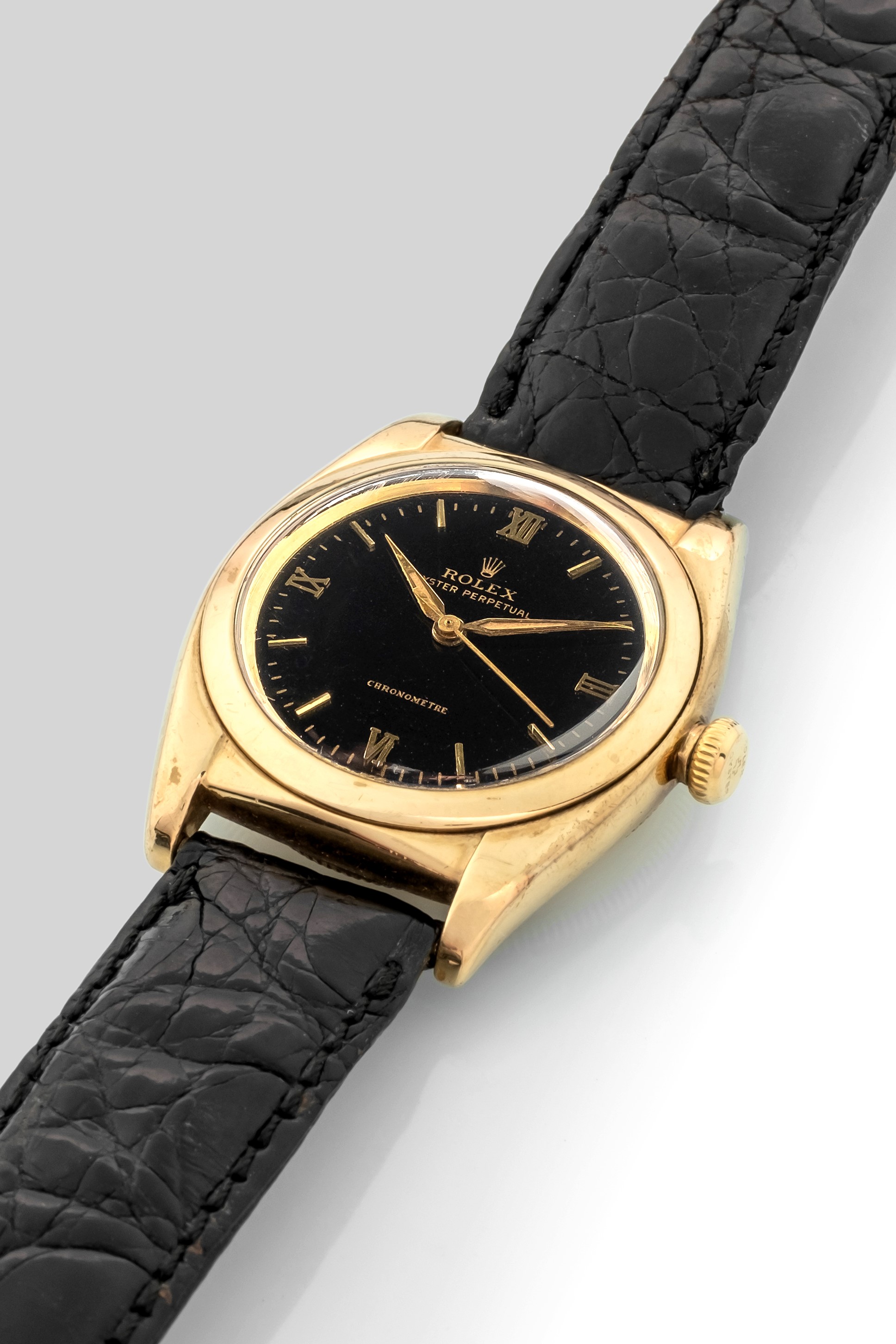 Rolex - Ovetto Ref 3131 in Oro Giallo 18k, Quadrante Nero Gilt Secondi Centrali, Circa 1947