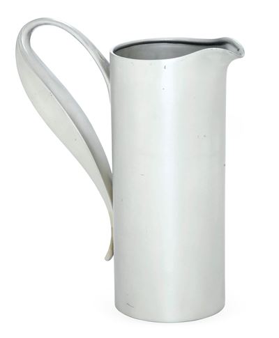 Desiderio Bulzi, Brocca in argento sterling satinato (argento 925) fuso sagomato e zigrinato, ann...