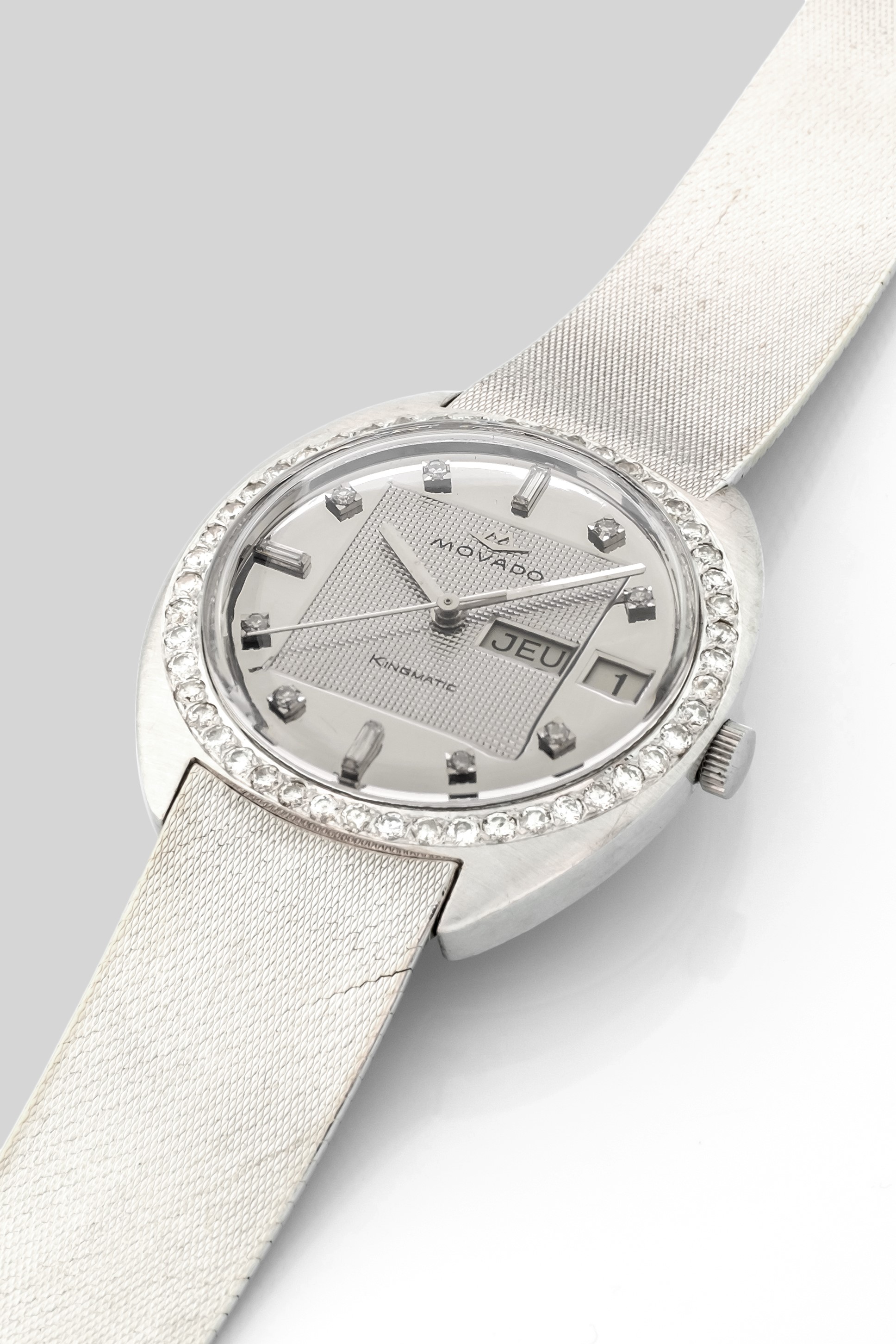 Movado - King Matic in Oro Bianco 18k con Quadrante Specchiato e Ghiera con Diamanti, Circa 1950