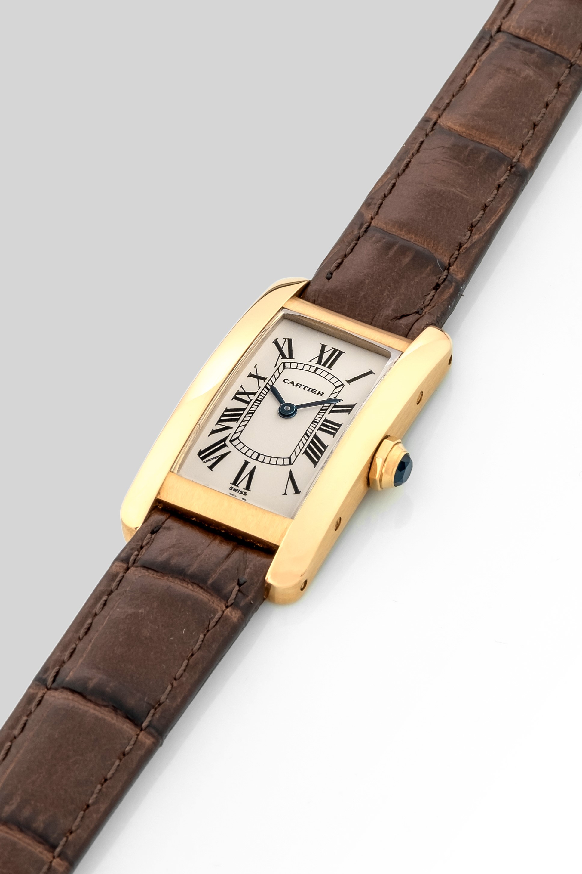 Cartier - Tank Americaine Lady Ref 1710 in Oro Giallo 18k, Numeri Romani, Movimento al Quarzo, Ci...