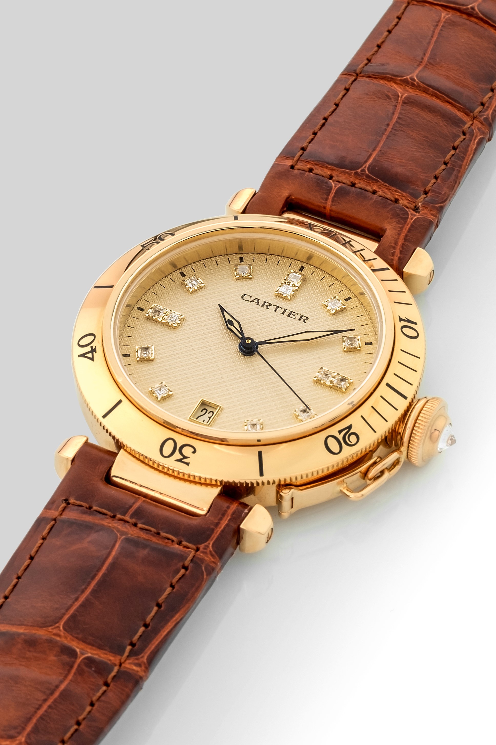 Cartier - Pasha Ref 1027 in Oro Giallo, Quadrante con Diamanti, Carica Automatica, Circa 1980