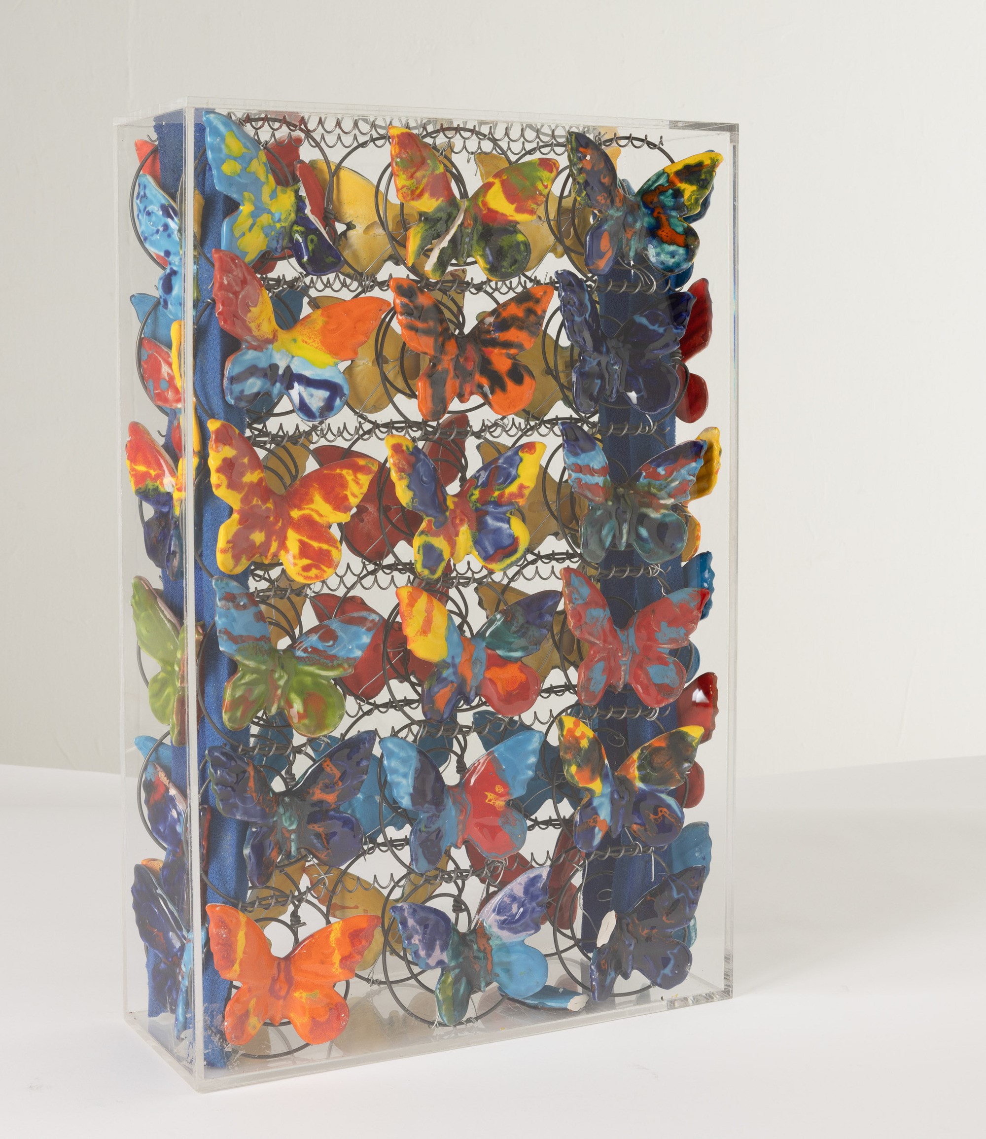 Marcello lo Giudice - Scultura entro teca in plexiglas