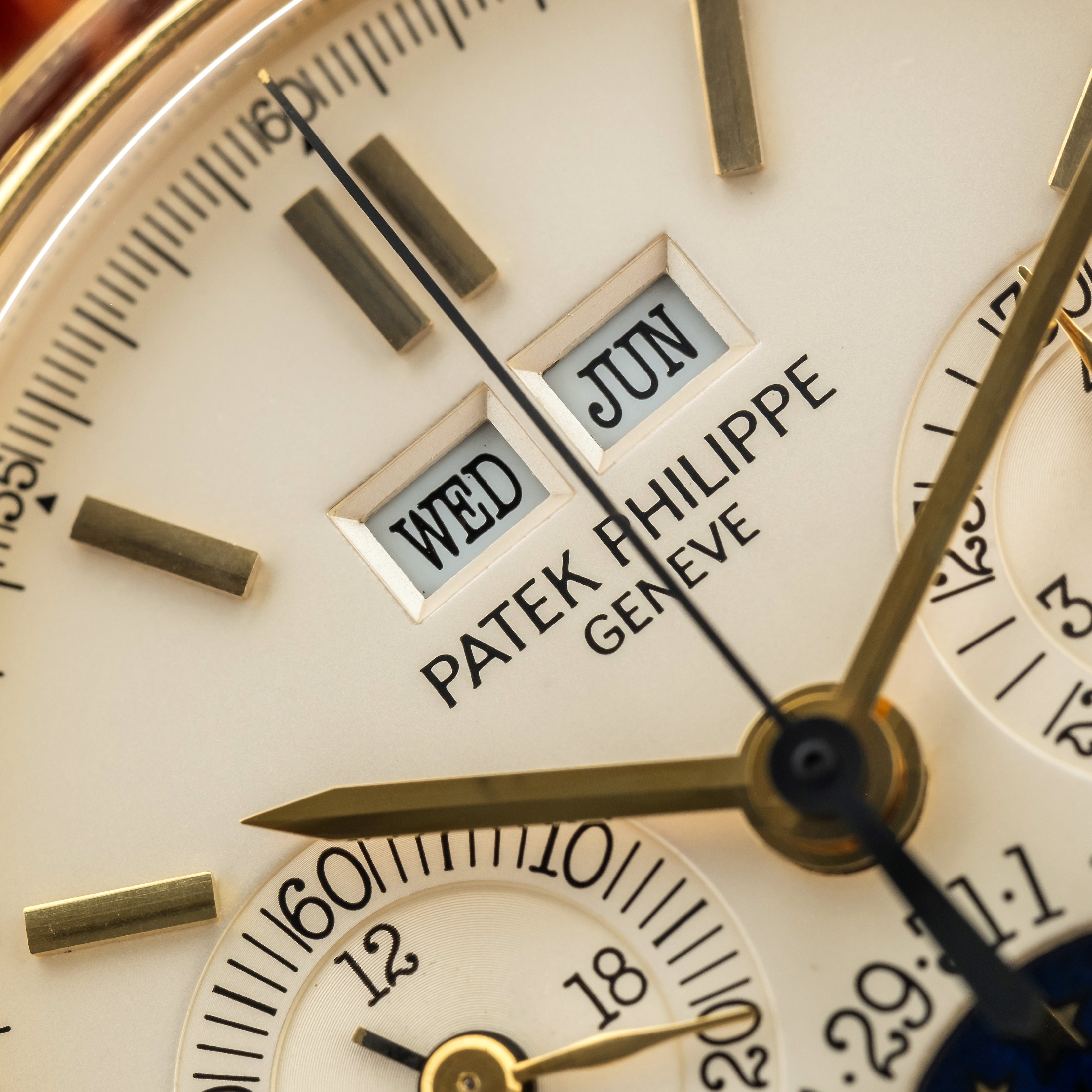 Patek Philippe - Cronografo Calendario Perpetuo Ref 3971/e J in Oro Giallo, Circa 1987