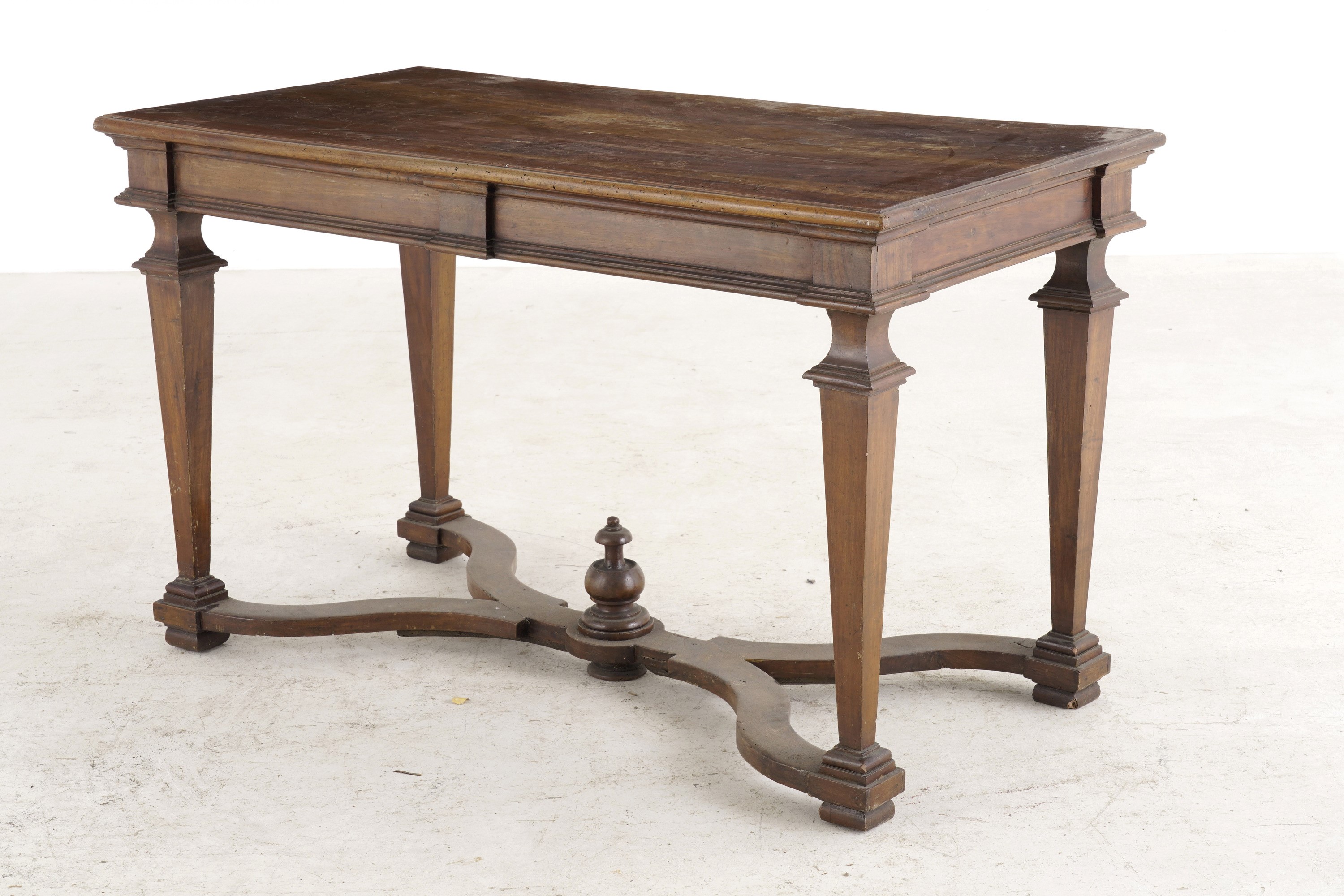 Tavolo in Legno. XIX Secolo