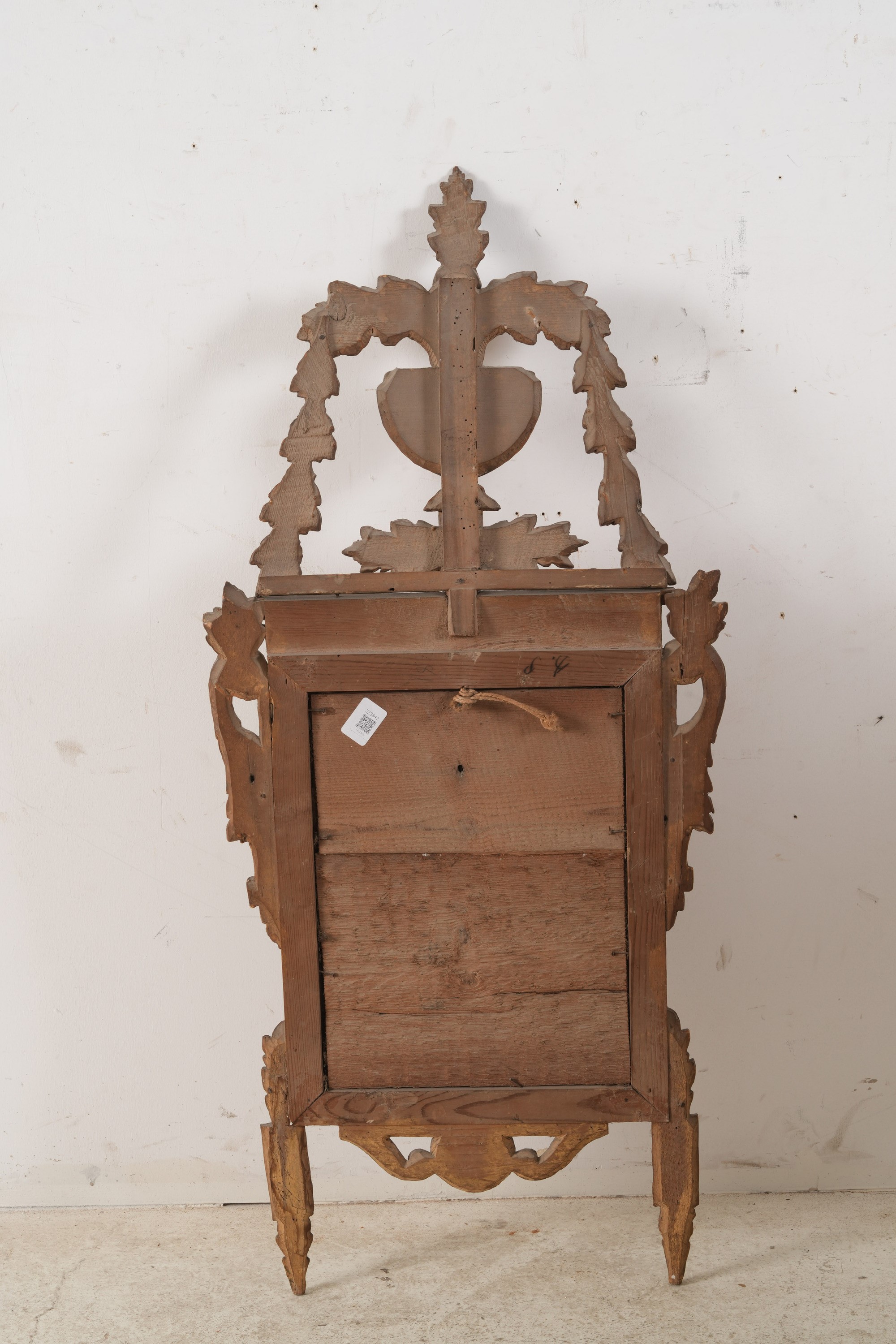 Piccola Specchiera con Cornice in Legno Scolpito e Dorato