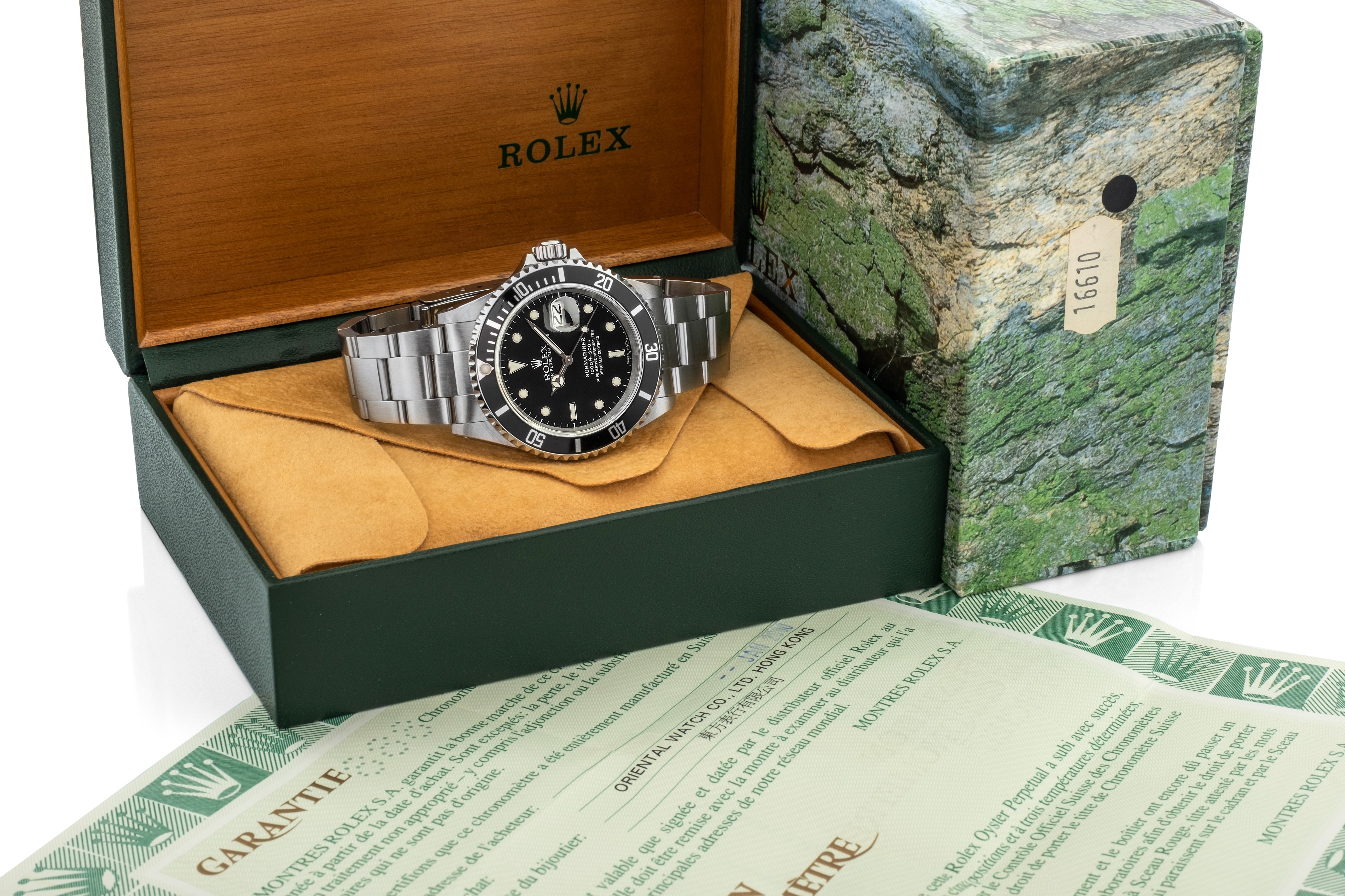 Rolex - Submariner Date Ref 16610 in Acciaio, con Scatola e Garanzia, Circa 1999