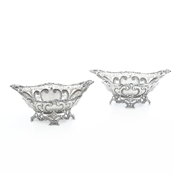 Coppia di cestini. Inghilterra XX secolo