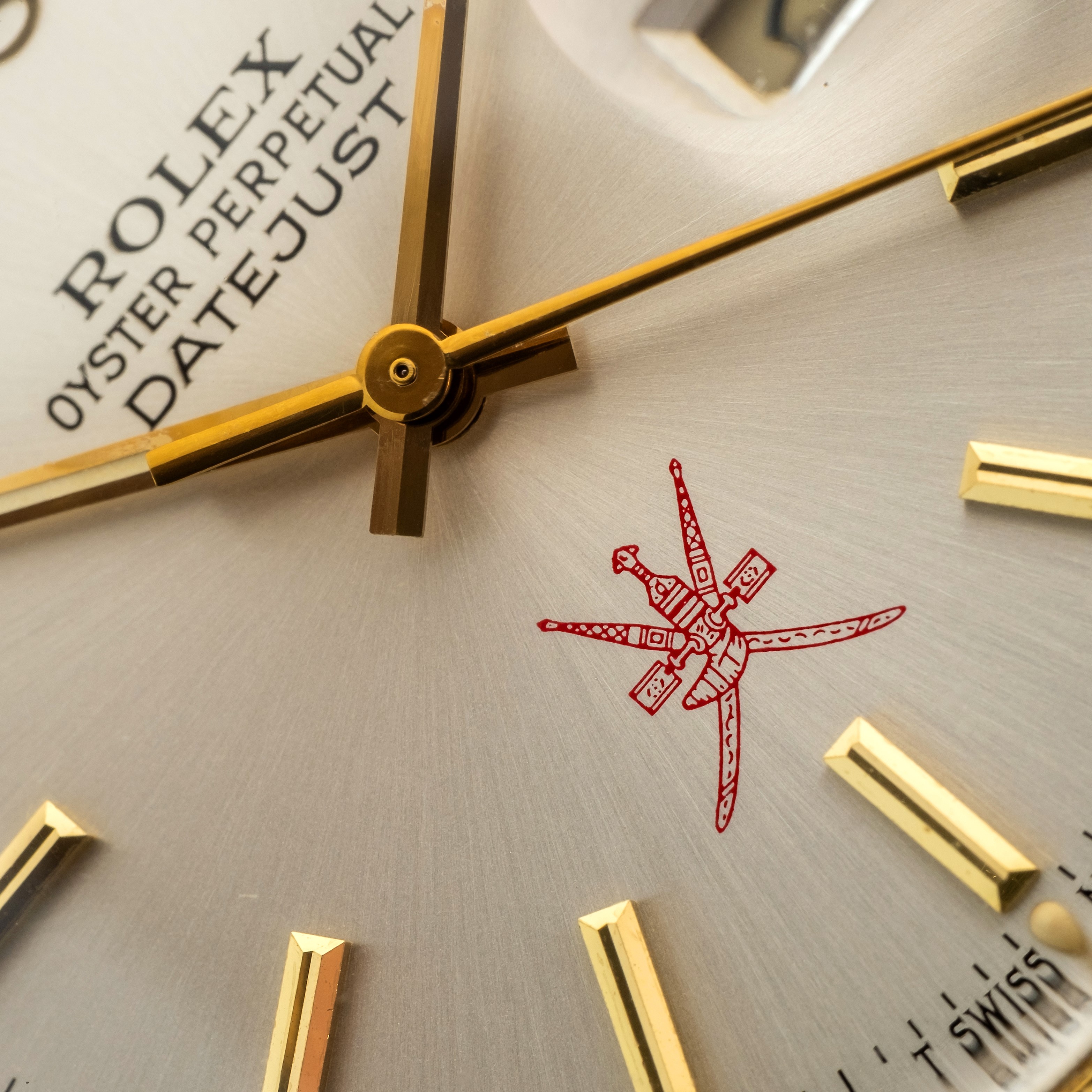 Rolex - Datejust Oman Ref 16013 con Spade Rosse Khanjar Acciaio e Oro, con Garanzia Timbrata Oman...