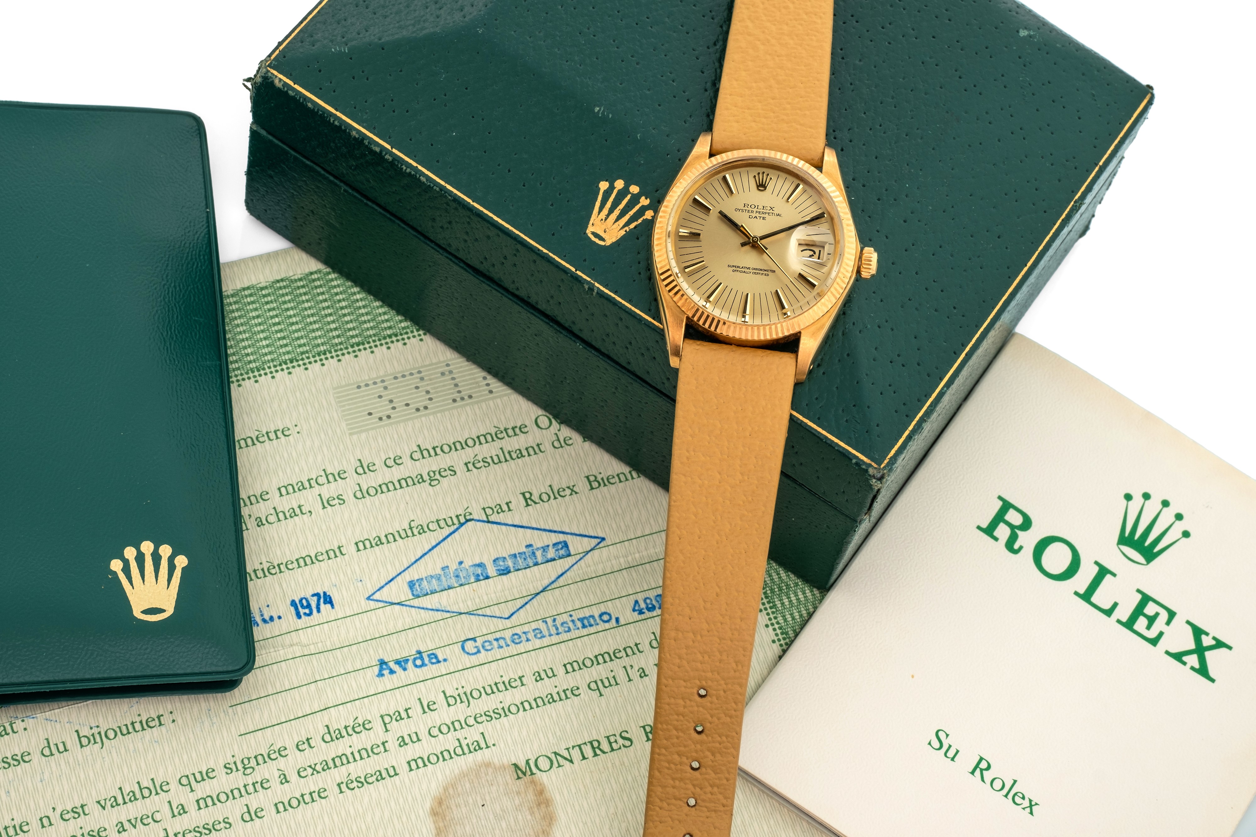 Rolex - Oyster Perpetual Date Ref 1503 in Oro Giallo 18k, Quadrante "radiale" con Scatola e Garan...