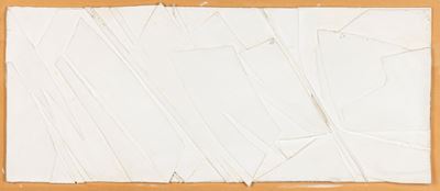 Senza titolo, tempera bianca su cartone
