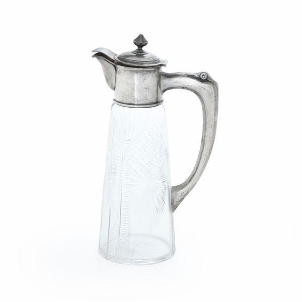Decanter in argento e cristallo. Argenteria italiana del XX secolo