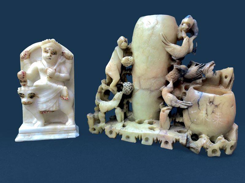 INDIA E CINA. 2 SCULTURE, XIX-XX SECOLO  - Auction Art and Trouvailles. Over 200 free-bid lots - Cambi Casa d'Aste