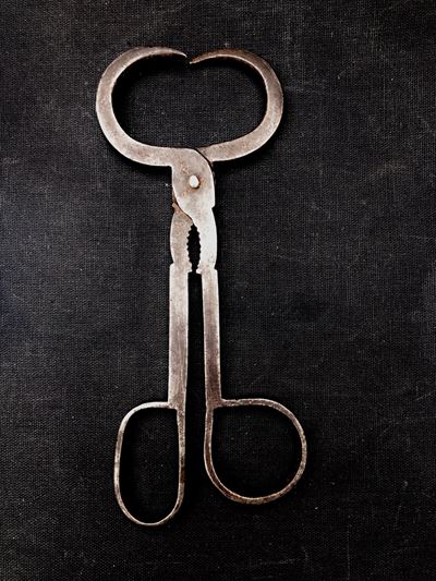 Antico Utensile in Ferro Forgiato