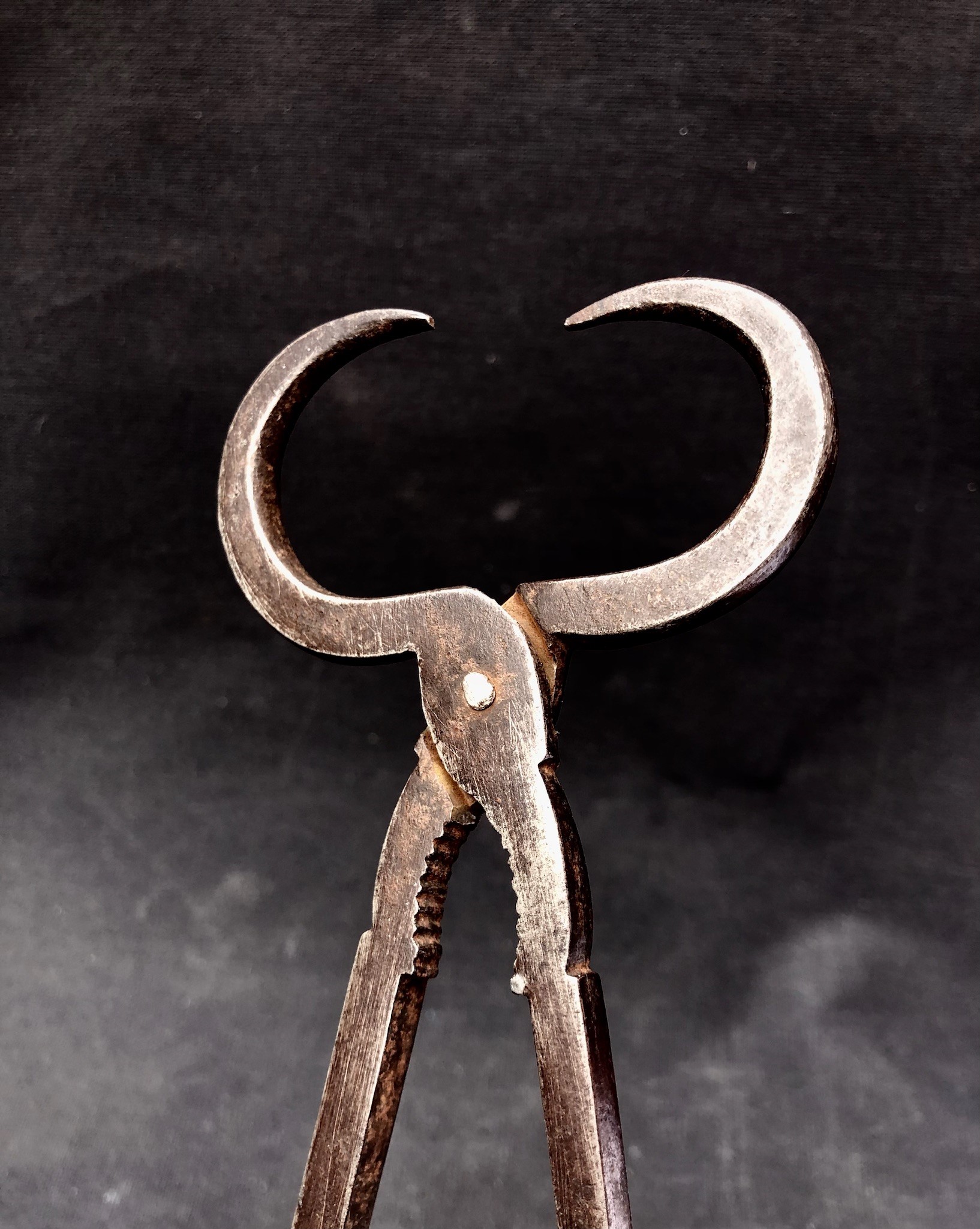 Antico Utensile in Ferro Forgiato
