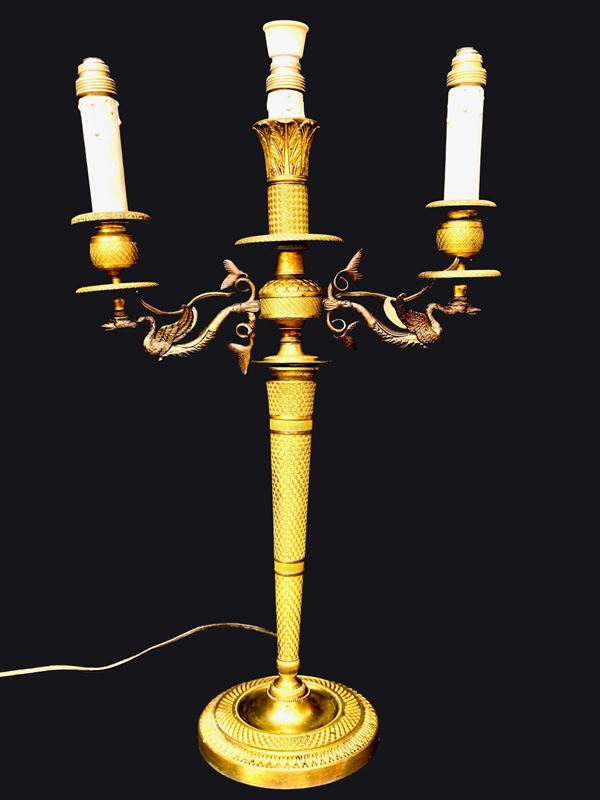 GRANDE CANDELIERE IMPERO A 3 LUCI, FORSE MANIFATTURA MANFREDINI, INIZIO XIX SECOLO