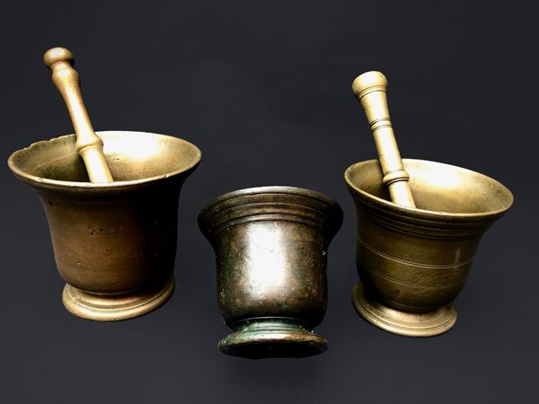 3 ANTICHI MORTAI IN BRONZO