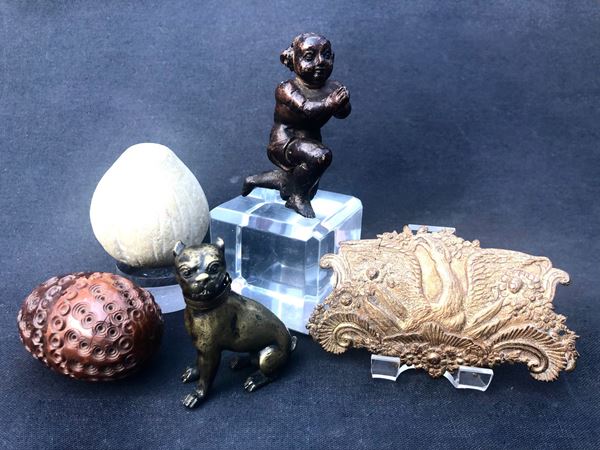 5 ANTICHI OGGETTI DI EPOCHE E MATERIALI DIVERSI, XVIII-XIX SECOLO