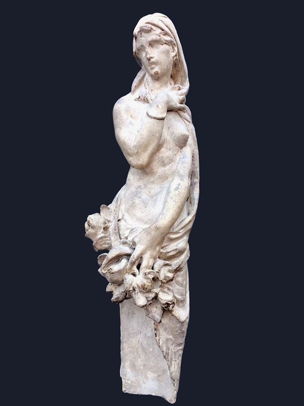SCULTORE LIBERTY, FIGURA FEMMINILE CON SERTO FLOREALE, STUDIO IN GESSO