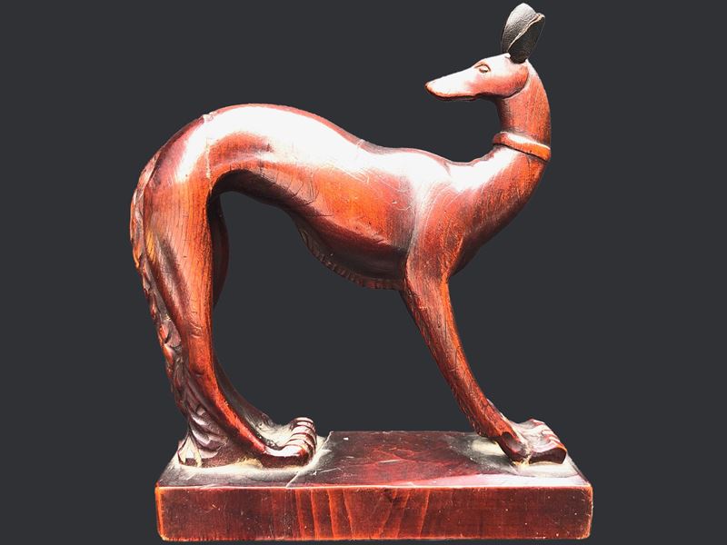 ELEGANTE LEVRIERO 1930 ca., LEGNO E PELLE  - Asta Art & Trouvailles. Oltre 200 lotti ad offerta libera - Cambi Casa d'Aste