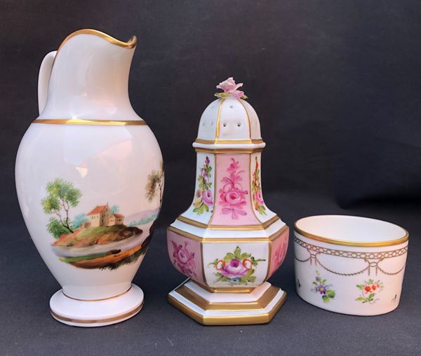 3 PORCELLANE DIPINTE. MOTIVI E MARCHI DIVERSI