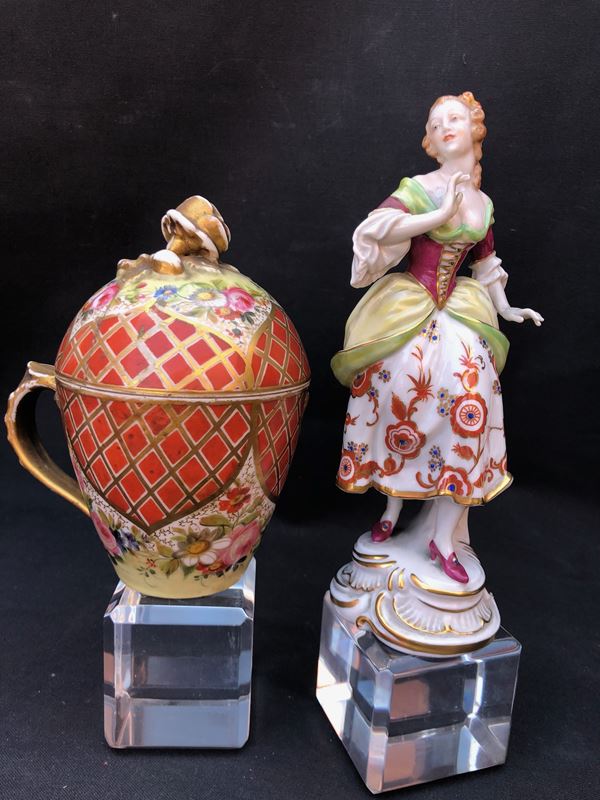 2 PORCELLANE DI EPOCHE E MANIFATTURE DIVERSE