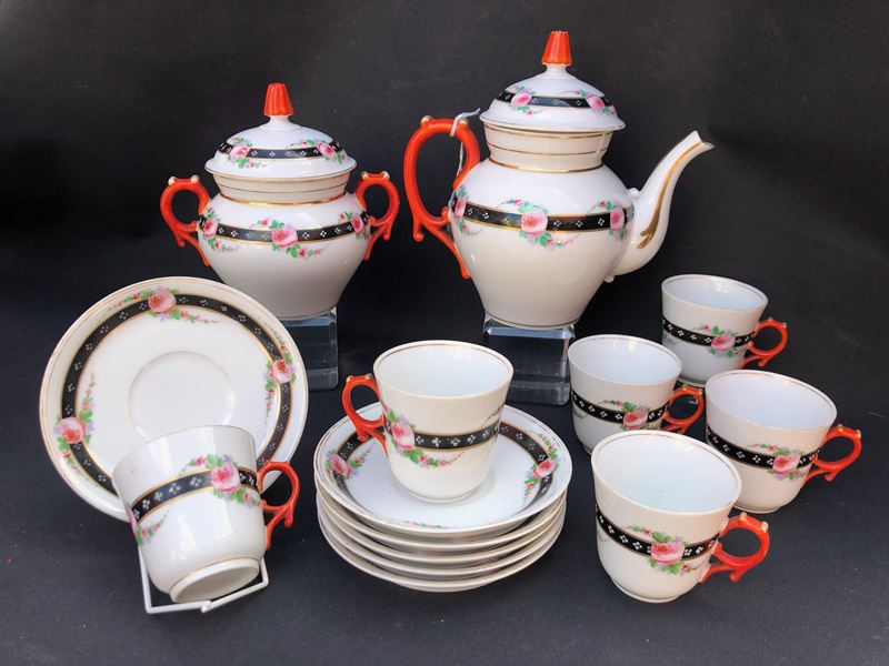 SERVIZIO DA CAFFÈ IN PORCELLANA DIPINTA XIX SECOLO  - Asta Art & Trouvailles. Oltre 200 lotti ad offerta libera - Cambi Casa d'Aste