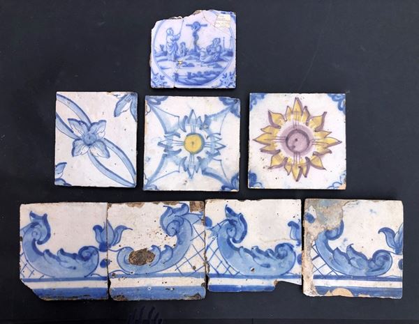 Lotto di 8 antiche piastrelle. Portogallo e Fiandre XVIII e XIX sec
