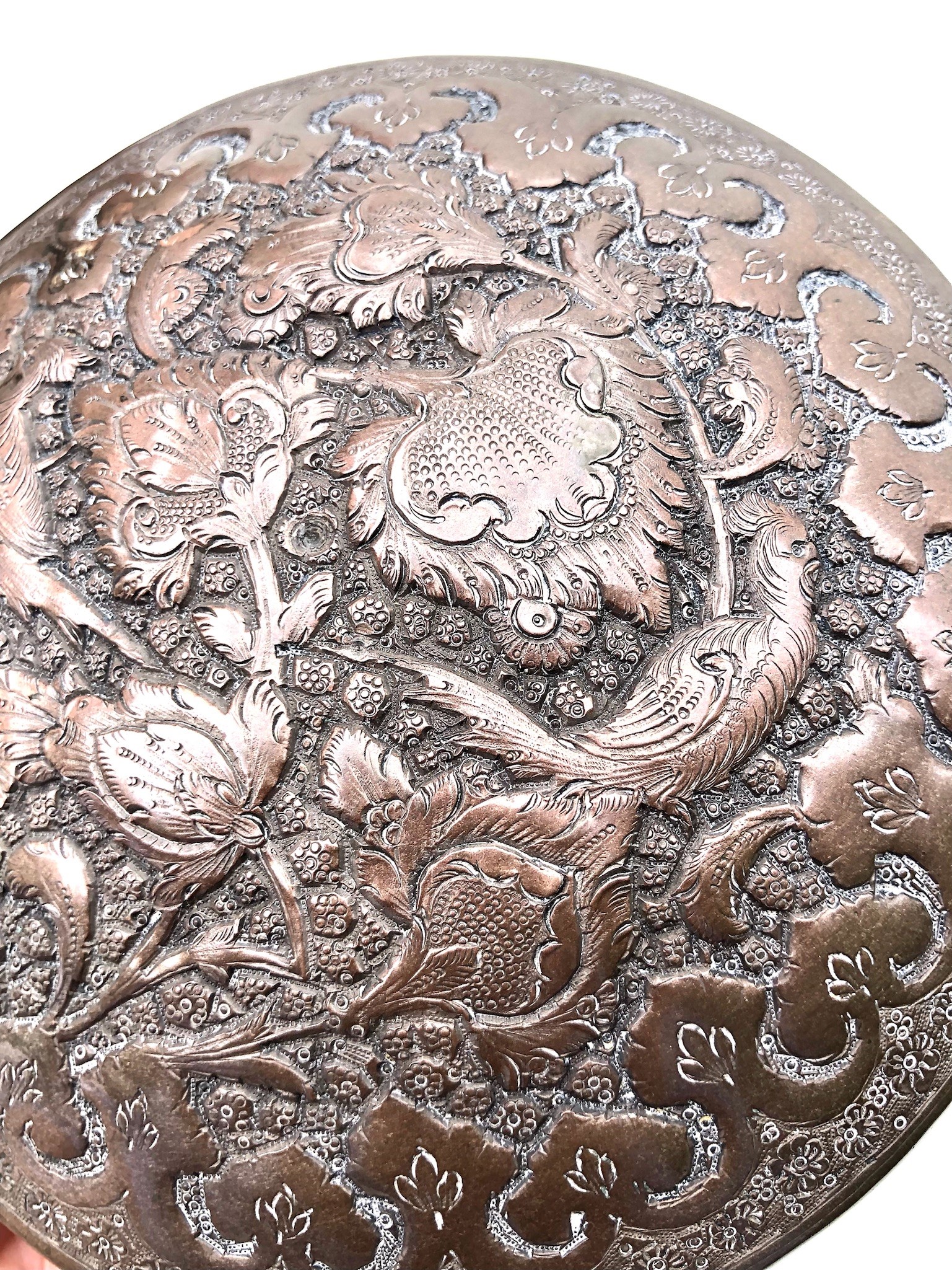 Persia. Lotto Composto da Due Oggetti in Rame Incisi e Sbalzati, XIX-XX Secolo