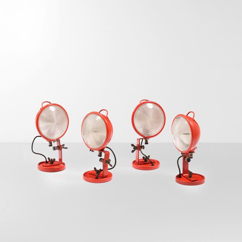 Cesare Leonardi e Franca Stagi : Quattro lampade da tavolo o a parete mod. Jeep  - Auction Design - Cambi Casa d'Aste