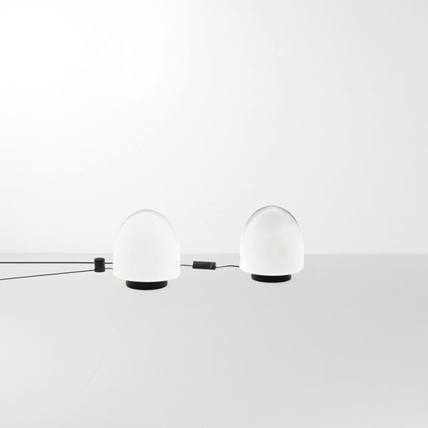 Due lampade da tavolo o da soffitto mod. Ebe 34