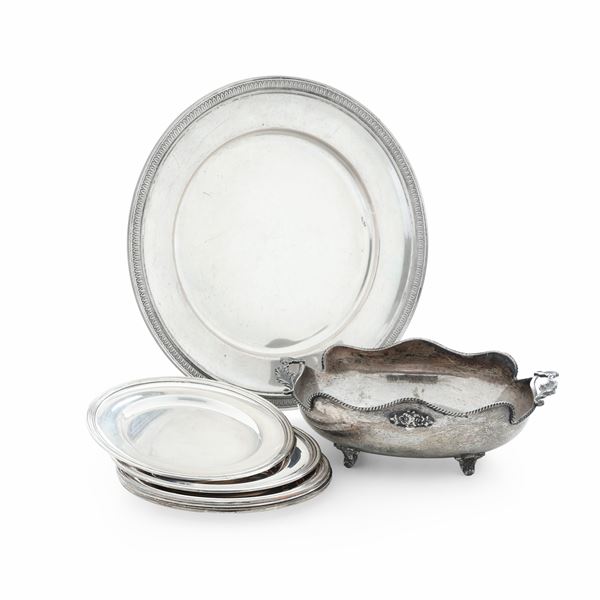 Lotto di piattini ed altri oggetti. Argenteria italiana del XX secolo