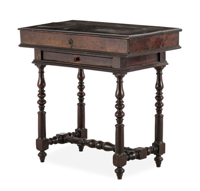 Scrittoio San Filippo in noce. Emilia, metà XVII secolo  - Auction Italian Residences - Cambi Casa d'Aste