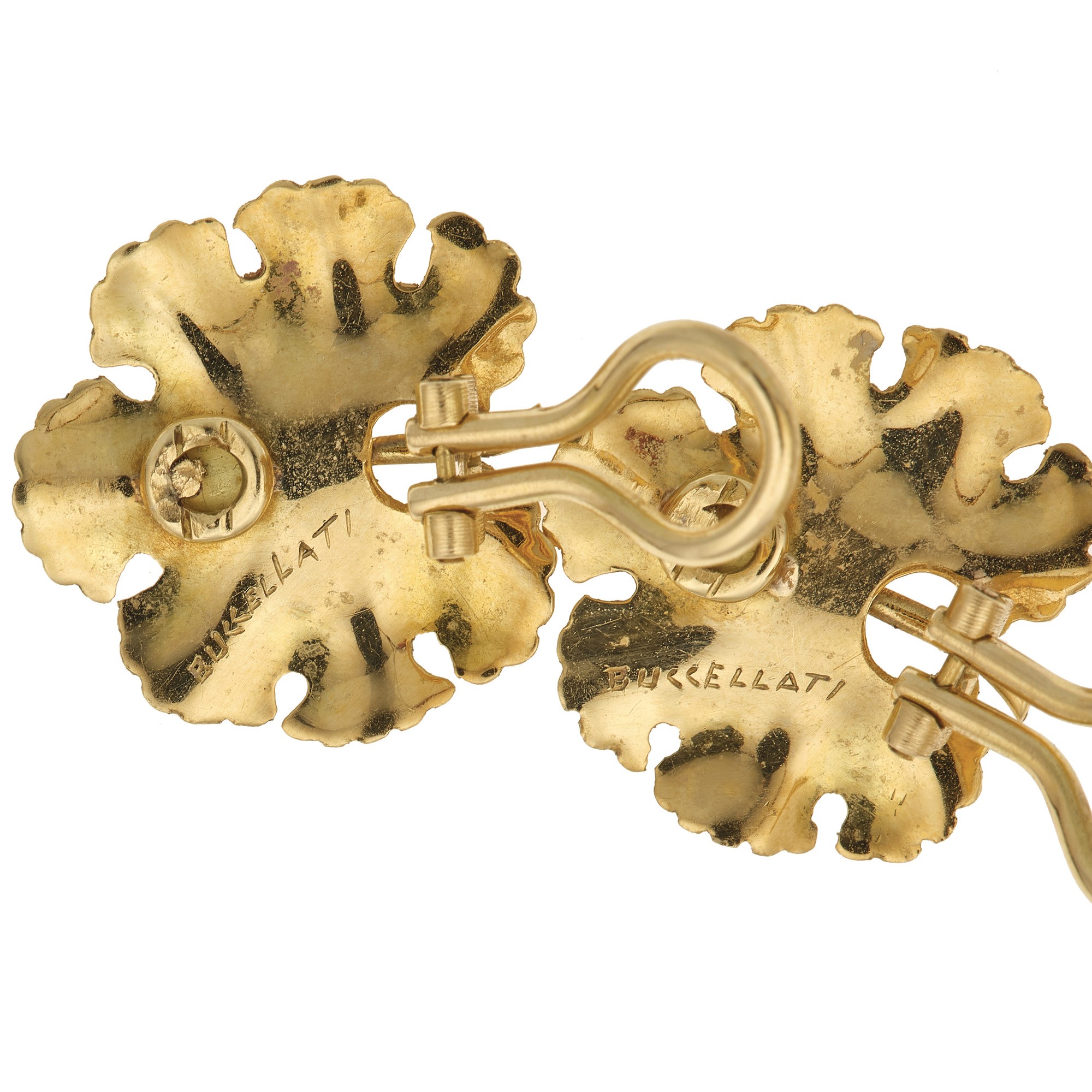 Buccellati. Orecchini "foglie"