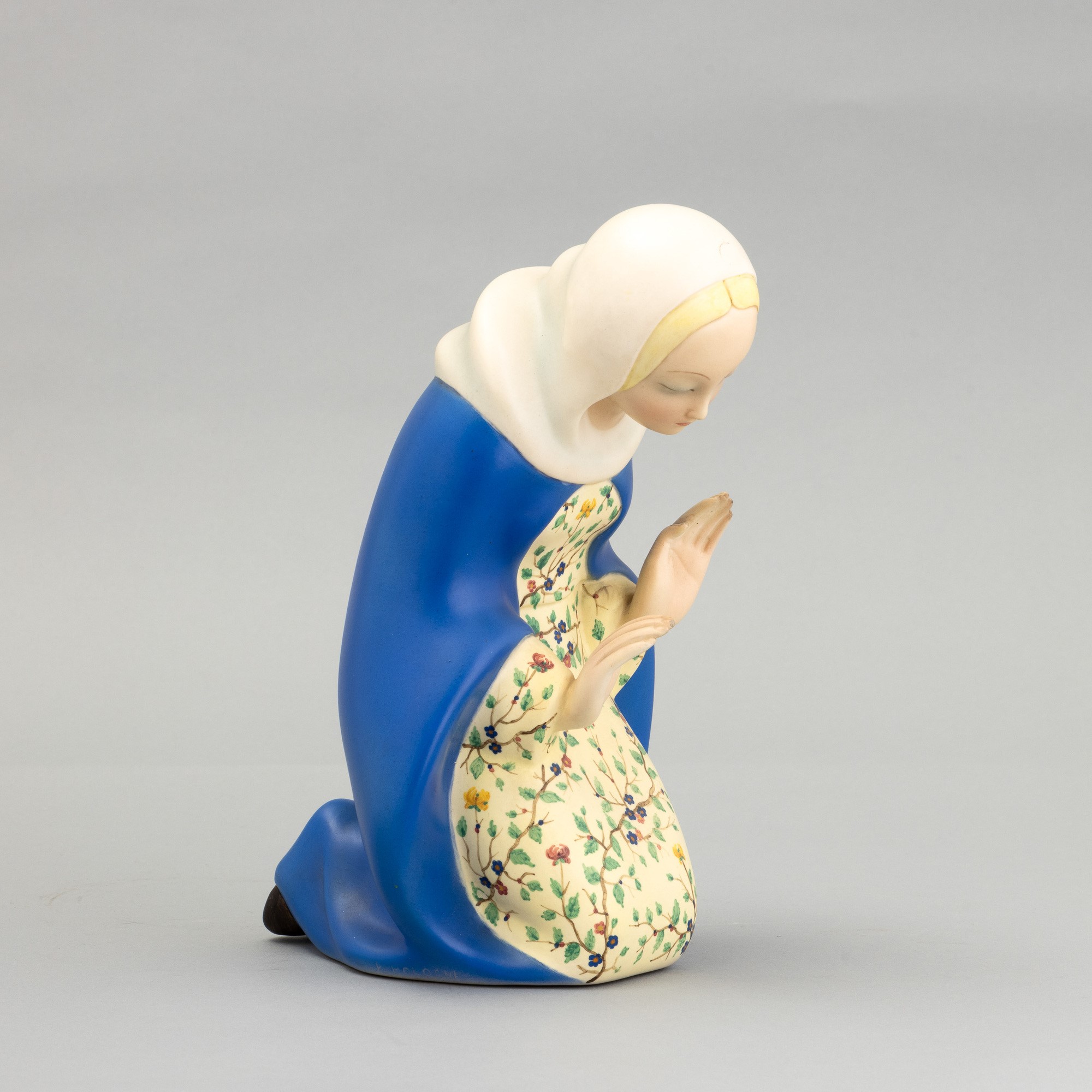Paola Bologna - Figura di Madonna in preghiera (Lenci, Torino, ca. 1936) in terraglia a colaggio