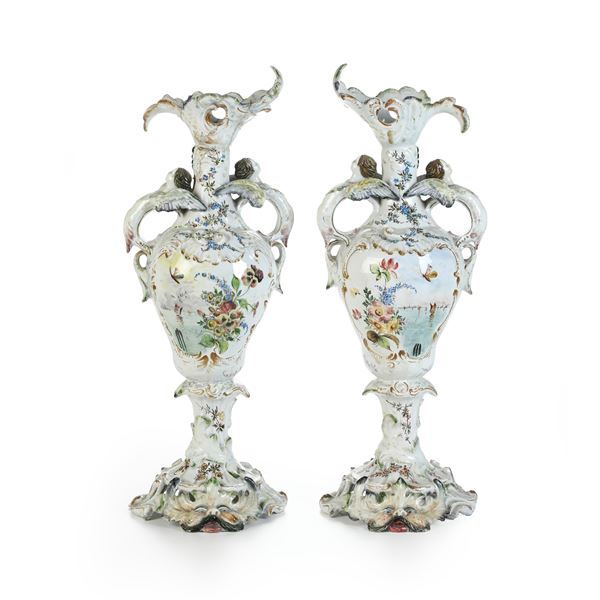 Coppia di vasi. Veneto, Probabilmente Nove, verso la fine del XIX secolo.